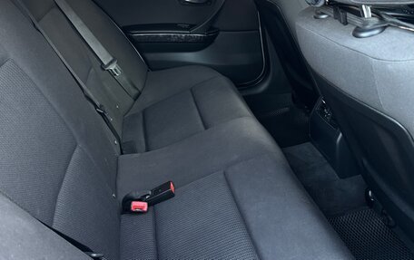 BMW 3 серия, 2011 год, 1 149 777 рублей, 18 фотография