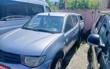 Mitsubishi L200 IV рестайлинг, 2011 год, 569 000 рублей, 2 фотография
