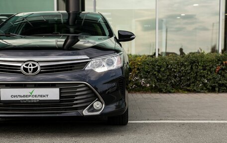 Toyota Camry, 2015 год, 1 900 000 рублей, 10 фотография