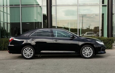 Toyota Camry, 2015 год, 1 900 000 рублей, 8 фотография