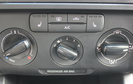 Volkswagen Jetta VI, 2014 год, 977 000 рублей, 20 фотография