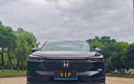 Honda Vezel, 2023 год, 2 181 000 рублей, 2 фотография