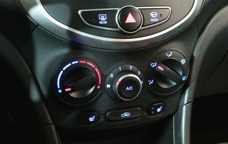 Hyundai Solaris II рестайлинг, 2013 год, 849 000 рублей, 13 фотография