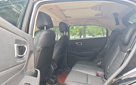 Honda Vezel, 2023 год, 2 181 000 рублей, 17 фотография