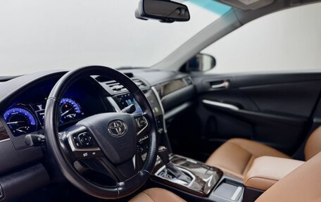 Toyota Camry, 2016 год, 2 320 000 рублей, 10 фотография