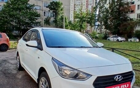 Hyundai Solaris II рестайлинг, 2017 год, 850 000 рублей, 3 фотография