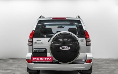 Toyota Land Cruiser Prado 120 рестайлинг, 2008 год, 2 375 000 рублей, 5 фотография