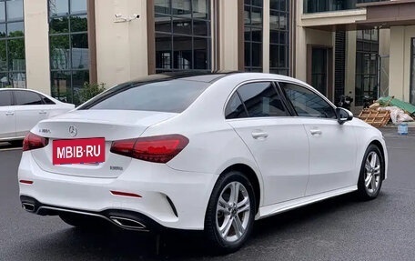 Mercedes-Benz A-Класс, 2023 год, 1 780 000 рублей, 4 фотография
