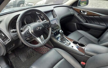 Infiniti Q50 I рестайлинг, 2018 год, 2 639 000 рублей, 8 фотография