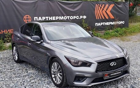 Infiniti Q50 I рестайлинг, 2018 год, 2 639 000 рублей, 3 фотография