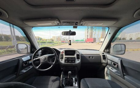Mitsubishi Pajero III рестайлинг, 2005 год, 850 000 рублей, 11 фотография
