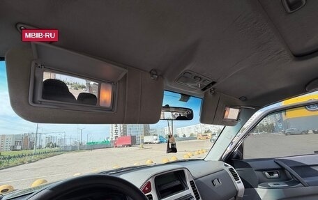 Mitsubishi Pajero III рестайлинг, 2005 год, 850 000 рублей, 12 фотография