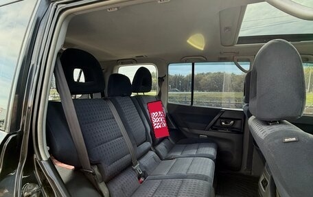 Mitsubishi Pajero III рестайлинг, 2005 год, 850 000 рублей, 21 фотография
