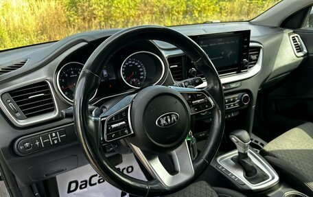 KIA cee'd III, 2021 год, 2 075 000 рублей, 10 фотография
