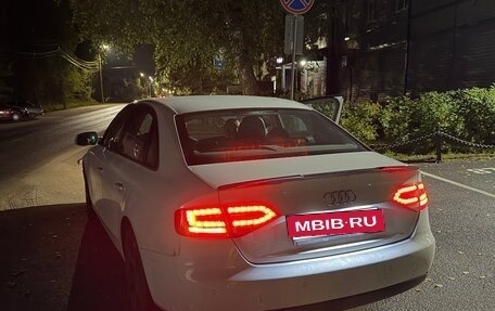 Audi A4, 2010 год, 860 000 рублей, 3 фотография