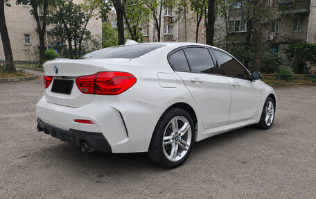 BMW 1 серия, 2021 год, 2 100 000 рублей, 11 фотография