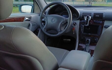 Mercedes-Benz C-Класс, 2001 год, 300 000 рублей, 6 фотография