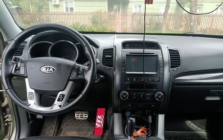 KIA Sorento II рестайлинг, 2012 год, 1 200 000 рублей, 13 фотография