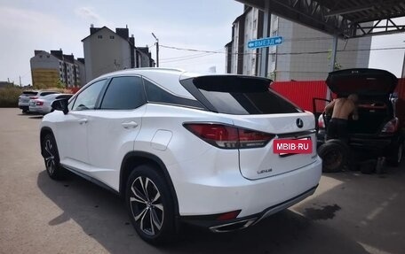 Lexus RX IV рестайлинг, 2020 год, 4 490 000 рублей, 7 фотография