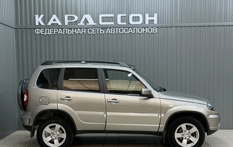 Chevrolet Niva I рестайлинг, 2018 год, 869 000 рублей, 7 фотография