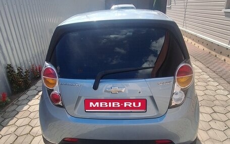 Chevrolet Spark III, 2012 год, 800 000 рублей, 3 фотография