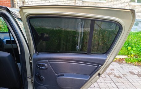 Renault Sandero I, 2012 год, 450 000 рублей, 15 фотография