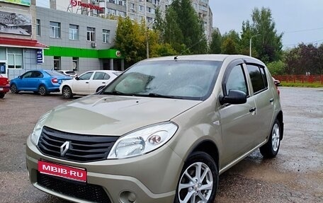 Renault Sandero I, 2012 год, 450 000 рублей, 1 фотография