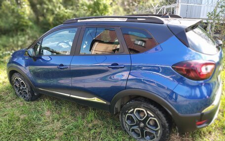 Renault Kaptur I рестайлинг, 2020 год, 1 980 000 рублей, 2 фотография