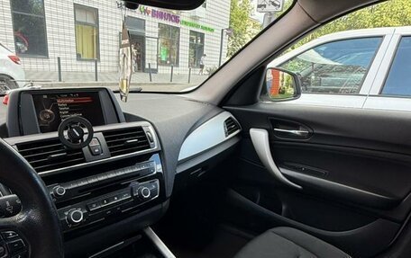 BMW 1 серия, 2017 год, 1 500 000 рублей, 5 фотография