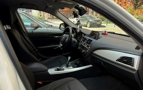 BMW 1 серия, 2017 год, 1 500 000 рублей, 12 фотография