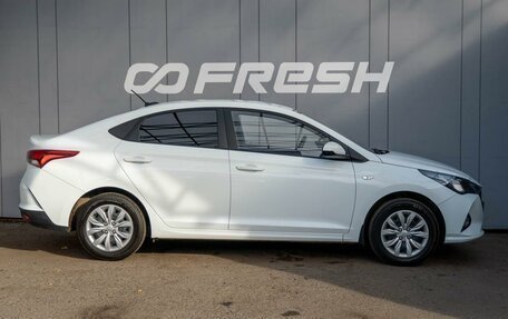 Hyundai Solaris II рестайлинг, 2021 год, 1 599 000 рублей, 5 фотография