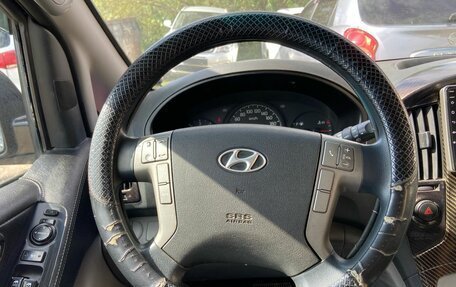 Hyundai Grand Starex Grand Starex I рестайлинг 2, 2010 год, 725 000 рублей, 14 фотография