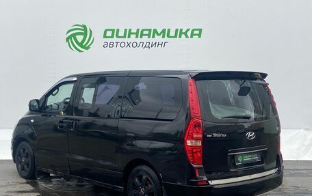 Hyundai Grand Starex Grand Starex I рестайлинг 2, 2010 год, 725 000 рублей, 7 фотография