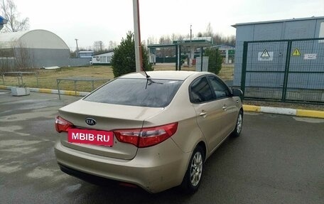 KIA Rio III рестайлинг, 2014 год, 600 000 рублей, 5 фотография