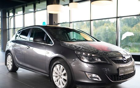 Opel Astra J, 2012 год, 490 000 рублей, 3 фотография