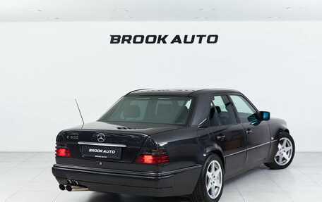Mercedes-Benz W124, 1992 год, 7 990 000 рублей, 4 фотография