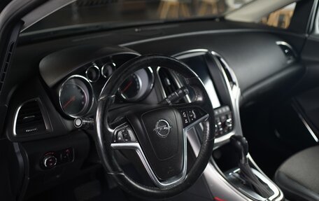 Opel Astra J, 2012 год, 490 000 рублей, 9 фотография