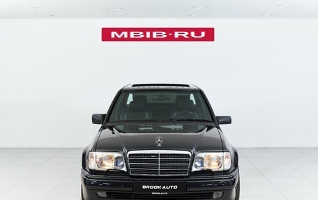Mercedes-Benz W124, 1992 год, 7 990 000 рублей, 2 фотография