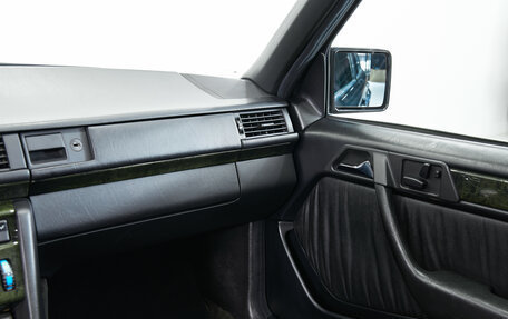 Mercedes-Benz W124, 1992 год, 7 990 000 рублей, 17 фотография