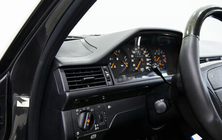 Mercedes-Benz W124, 1992 год, 7 990 000 рублей, 11 фотография