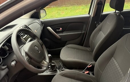Renault Logan II, 2018 год, 980 000 рублей, 9 фотография