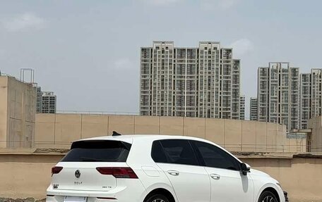 Volkswagen Golf VIII, 2022 год, 1 695 000 рублей, 8 фотография