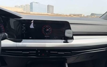 Volkswagen Golf VIII, 2022 год, 1 695 000 рублей, 14 фотография