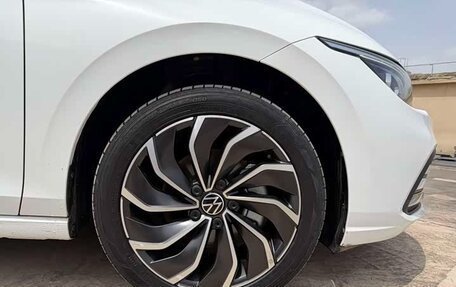 Volkswagen Golf VIII, 2022 год, 1 695 000 рублей, 10 фотография
