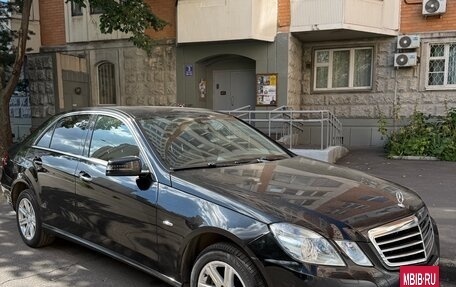 Mercedes-Benz E-Класс, 2012 год, 1 640 000 рублей, 6 фотография