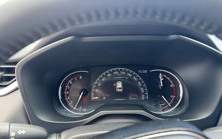 Toyota RAV4, 2020 год, 3 100 000 рублей, 7 фотография