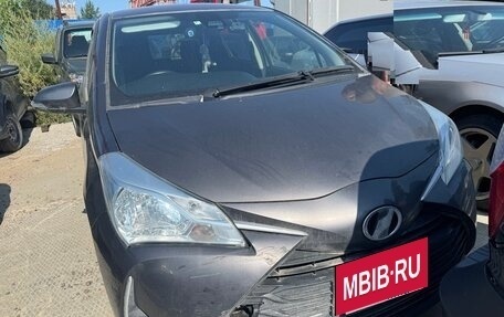 Toyota Vitz, 2019 год, 933 000 рублей, 2 фотография
