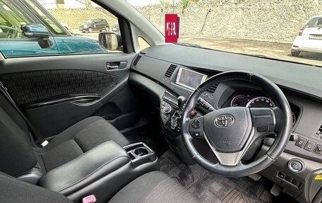 Toyota ISis I, 2015 год, 1 260 000 рублей, 9 фотография