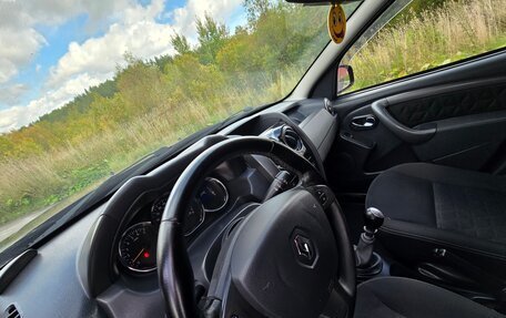 Renault Duster I рестайлинг, 2017 год, 1 390 000 рублей, 3 фотография