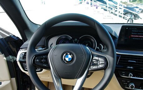 BMW 5 серия, 2017 год, 3 199 000 рублей, 11 фотография